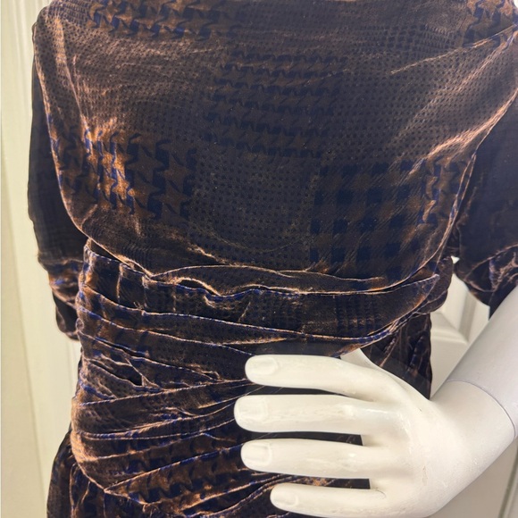 Danny Nguyen Couture Vintage Elegant Brown Velvet Dress. #229 - Picture 5 of 13